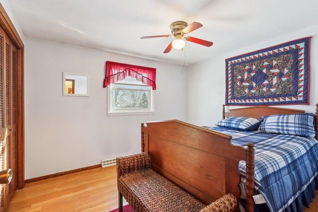 1455 Hillside DRIVE, Waukesha, WI 53186