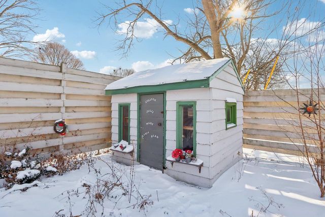 1455 Hillside DRIVE, Waukesha, WI 53186