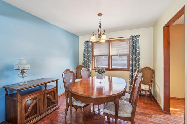 1455 Hillside DRIVE, Waukesha, WI 53186