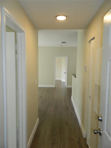 709 SECRET HARBOR LANE 303, Lake Mary, FL 32746