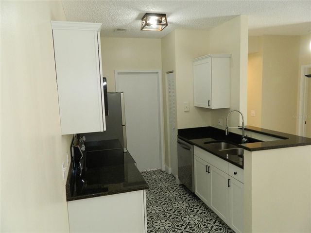 709 SECRET HARBOR LANE 303, Lake Mary, FL 32746