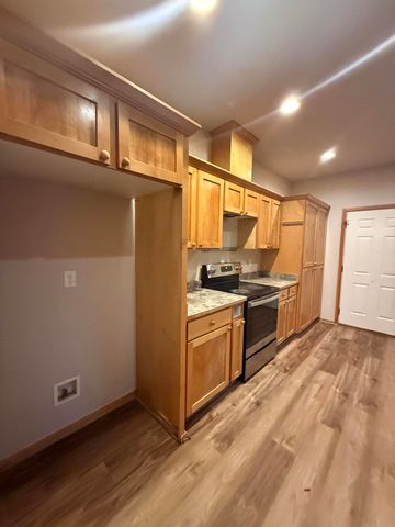 834 Isherwood Drive, Central Point, OR 97502