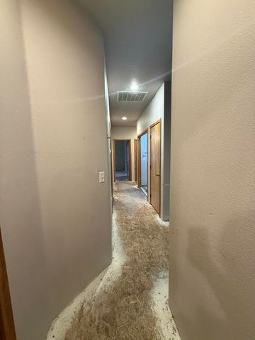 834 Isherwood Drive, Central Point, OR 97502