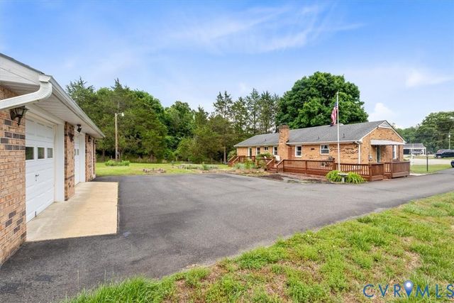 5510 Kingsland Rd, Chesterfield, VA 23237