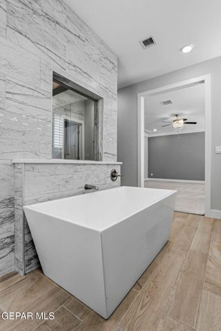 13580 Lawkland Street, Horizon City, TX 79928