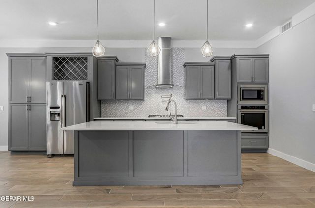 13580 Lawkland Street, Horizon City, TX 79928