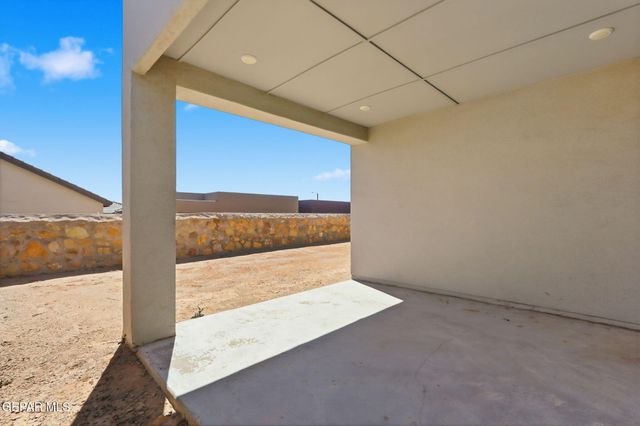 13580 Lawkland Street, Horizon City, TX 79928