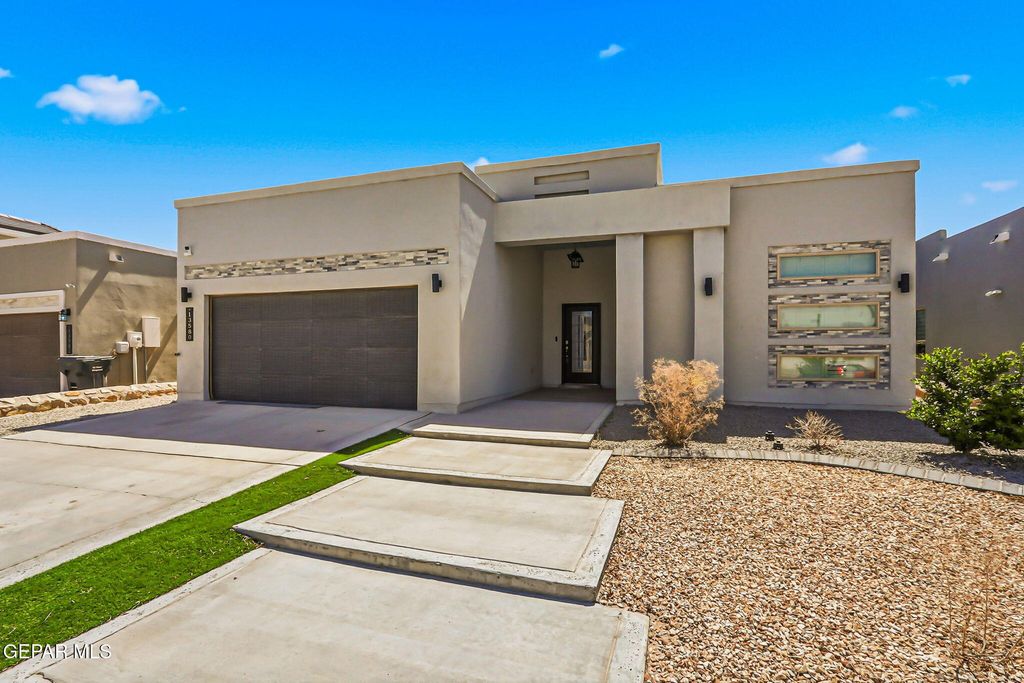 13580 Lawkland Street, Horizon City, TX 79928