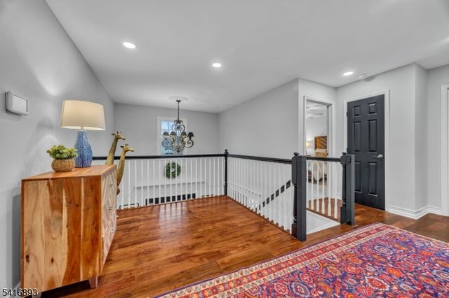 8 Governor Rd, Readington Twp., NJ 08822