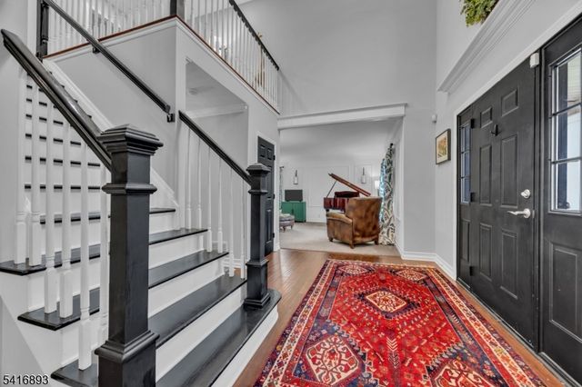 8 Governor Rd, Readington Twp., NJ 08822