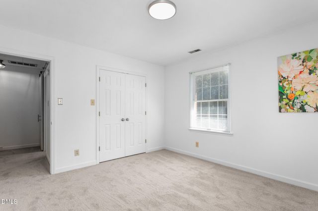 609 Central Avenue, Burlington, NC 27215