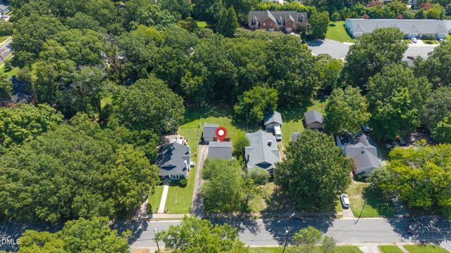 609 Central Avenue, Burlington, NC 27215