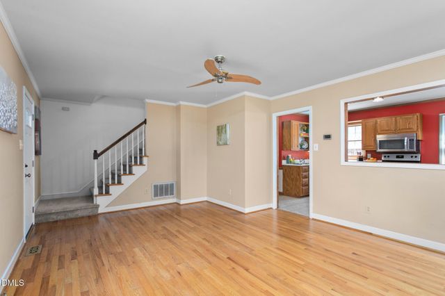 609 Central Avenue, Burlington, NC 27215
