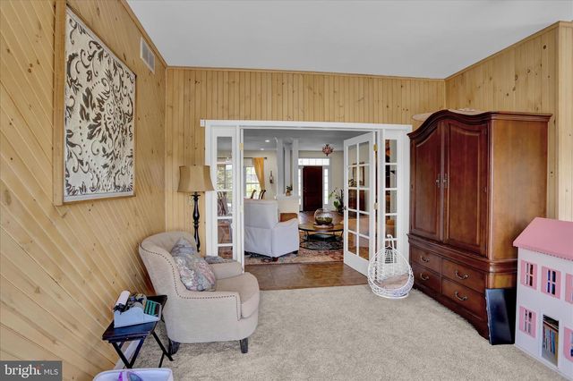 1888 BOW DR, Auburn, PA 17922