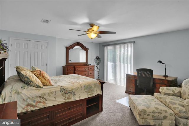 1888 BOW DR, Auburn, PA 17922