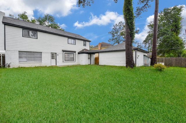 15814 Winding Moss Drive, Houston, TX 77068
