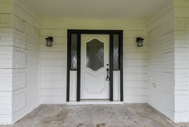 15814 Winding Moss Drive, Houston, TX 77068