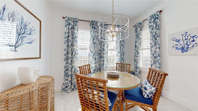 15516 Spyglass Dr, Corpus Christi, TX 78418