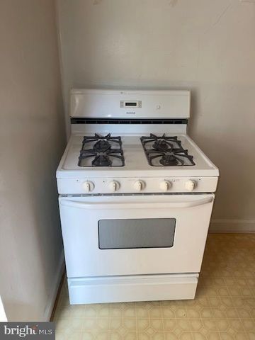 2737 DEVONSHIRE PL NW #327, Washington, DC 20008