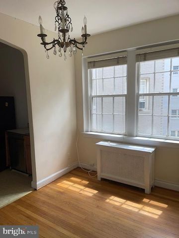 2737 DEVONSHIRE PL NW #327, Washington, DC 20008