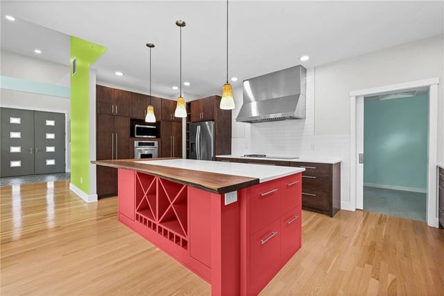 2223 Meadowvale Drive NE, Atlanta, GA 30345