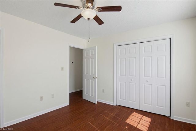 1528 Ambridge Court, High Point, NC 27235