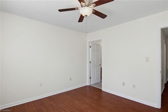 1528 Ambridge Court, High Point, NC 27235