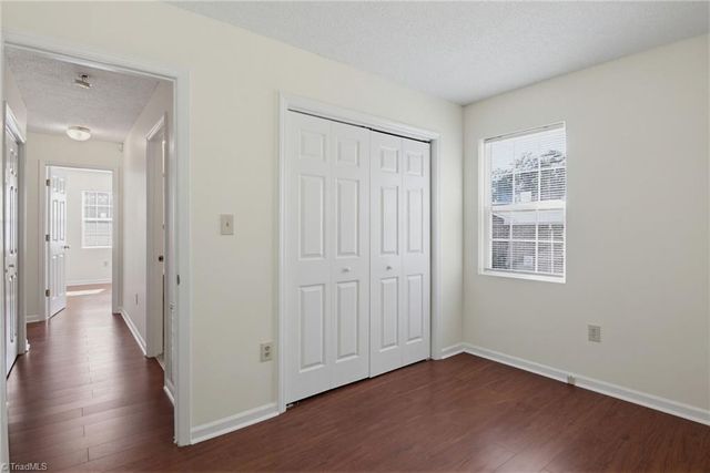 1528 Ambridge Court, High Point, NC 27235