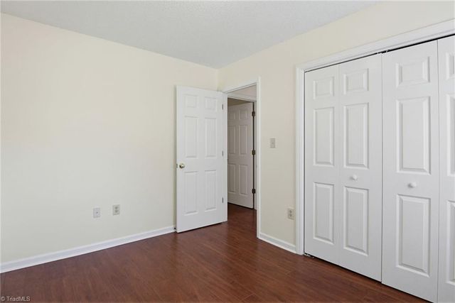 1528 Ambridge Court, High Point, NC 27235