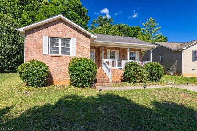 1528 Ambridge Court, High Point, NC 27235