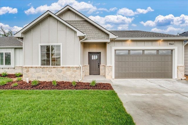 5561 Wandering Way, Maize, KS 67101