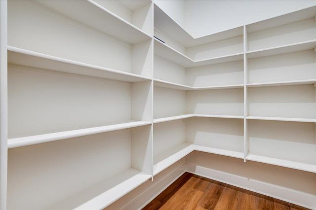 5561 Wandering Way, Maize, KS 67101