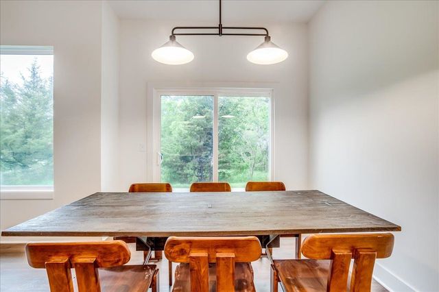 5561 Wandering Way, Maize, KS 67101