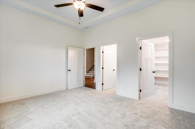 5561 Wandering Way, Maize, KS 67101