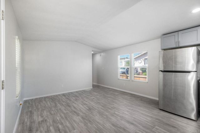 541 W 15th Avenue Spc 15, Escondido, CA 92025