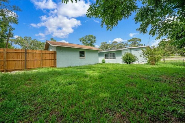 1214 SE 36TH AVENUE, Ocala, FL 34471