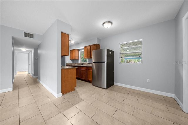 1214 SE 36TH AVENUE, Ocala, FL 34471