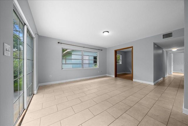 1214 SE 36TH AVENUE, Ocala, FL 34471