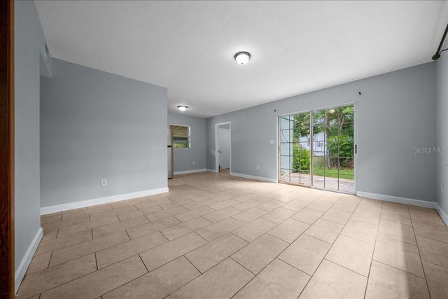 1214 SE 36TH AVENUE, Ocala, FL 34471