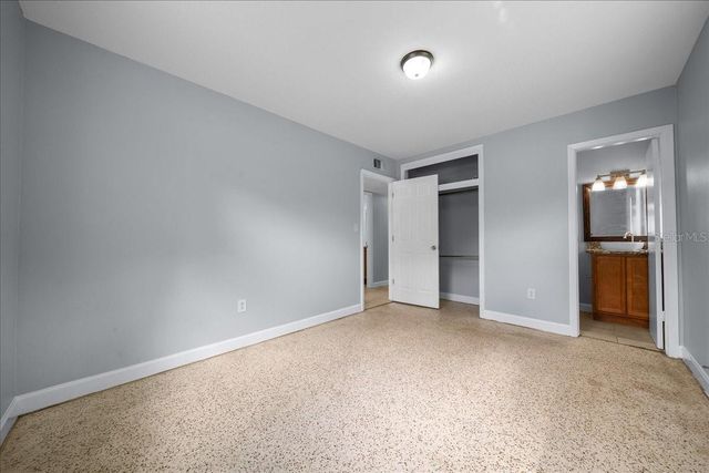 1214 SE 36TH AVENUE, Ocala, FL 34471