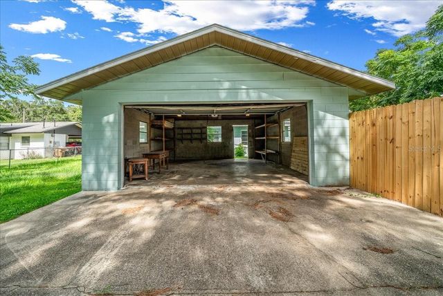 1214 SE 36TH AVENUE, Ocala, FL 34471