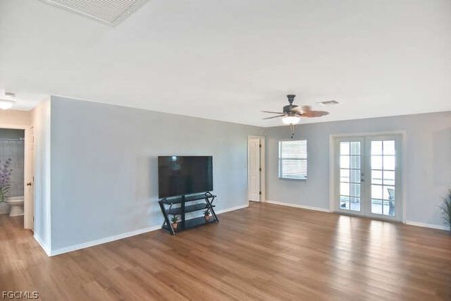 5122 Beecher ST, Lehigh Acres, FL 33971