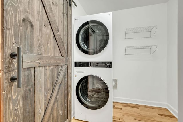 221 Adams Ct, Franklin, TN 37064