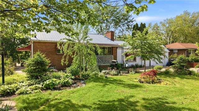 501 Hamilton Avenue NE, Canton, OH 44704