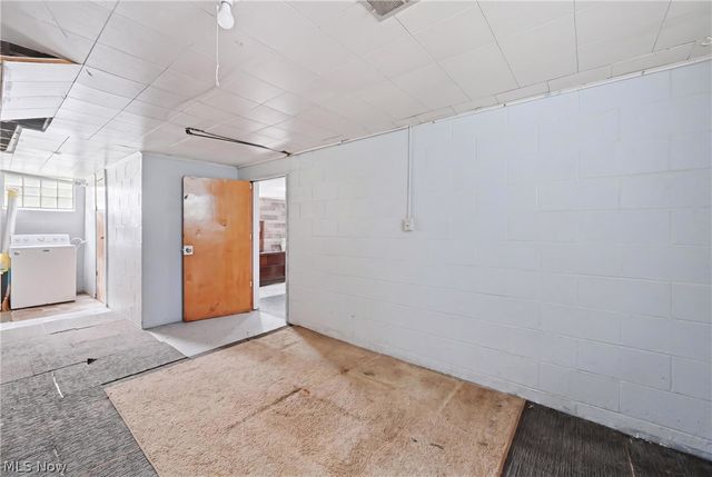 501 Hamilton Avenue NE, Canton, OH 44704