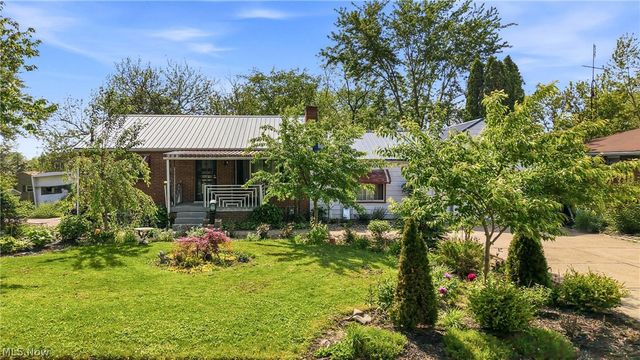 501 Hamilton Avenue NE, Canton, OH 44704