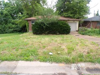 2551 Shannon Avenue, Jennings, MO 63136