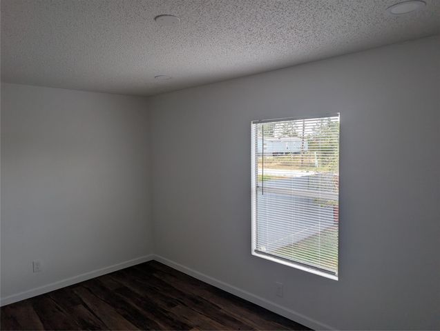 608 Country Road 5102i, Cleveland, TX 77327