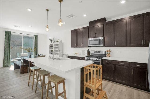 681 Infinity Ridge Street, Las Vegas, NV 89138