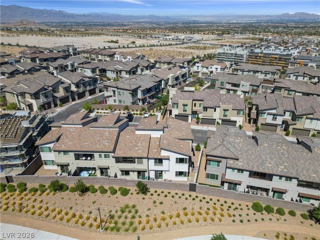 681 Infinity Ridge Street, Las Vegas, NV 89138